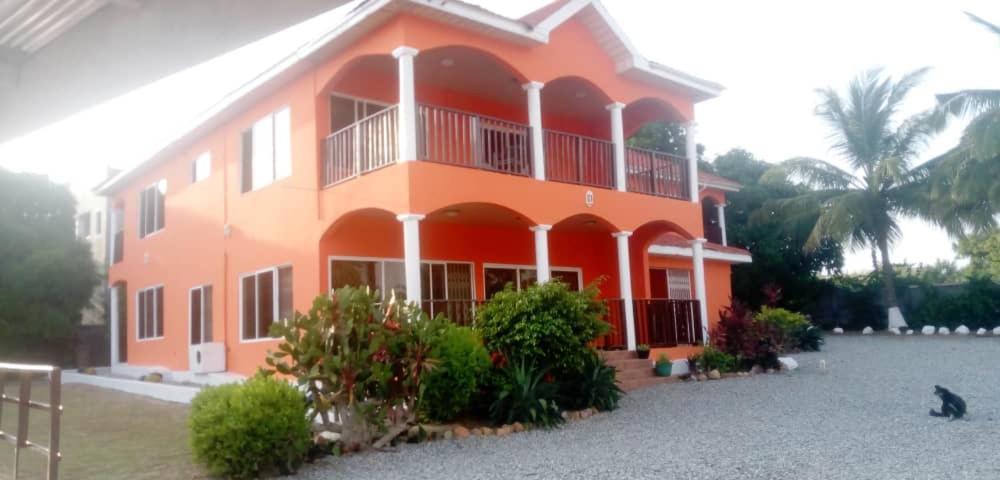 Jamaica Inn Guest House Botianaw 외부 사진