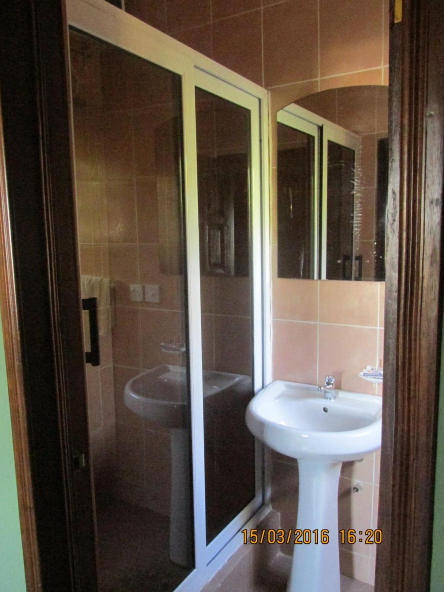 Jamaica Inn Guest House Botianaw 외부 사진