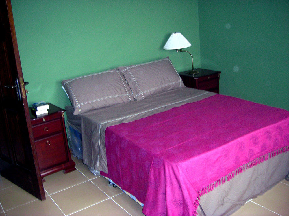 Jamaica Inn Guest House Botianaw 객실 사진